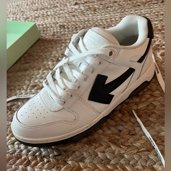 Off-white size 41 sneaker - Picture 9 of 14